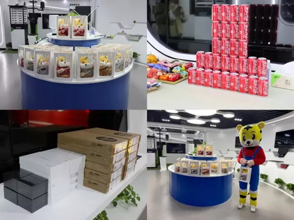 【1】礼物、零食纷纷到场，定制化礼包“包你满意”。.jpg