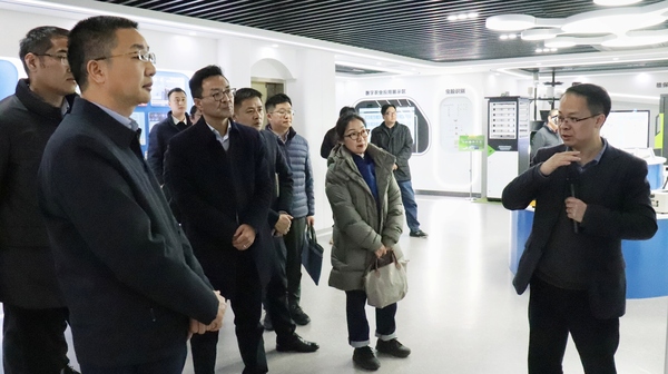 农业农村部信息中心与四川彭州、崇州市联合调研组赴芭乐视频APP下载IOS下载网站考察